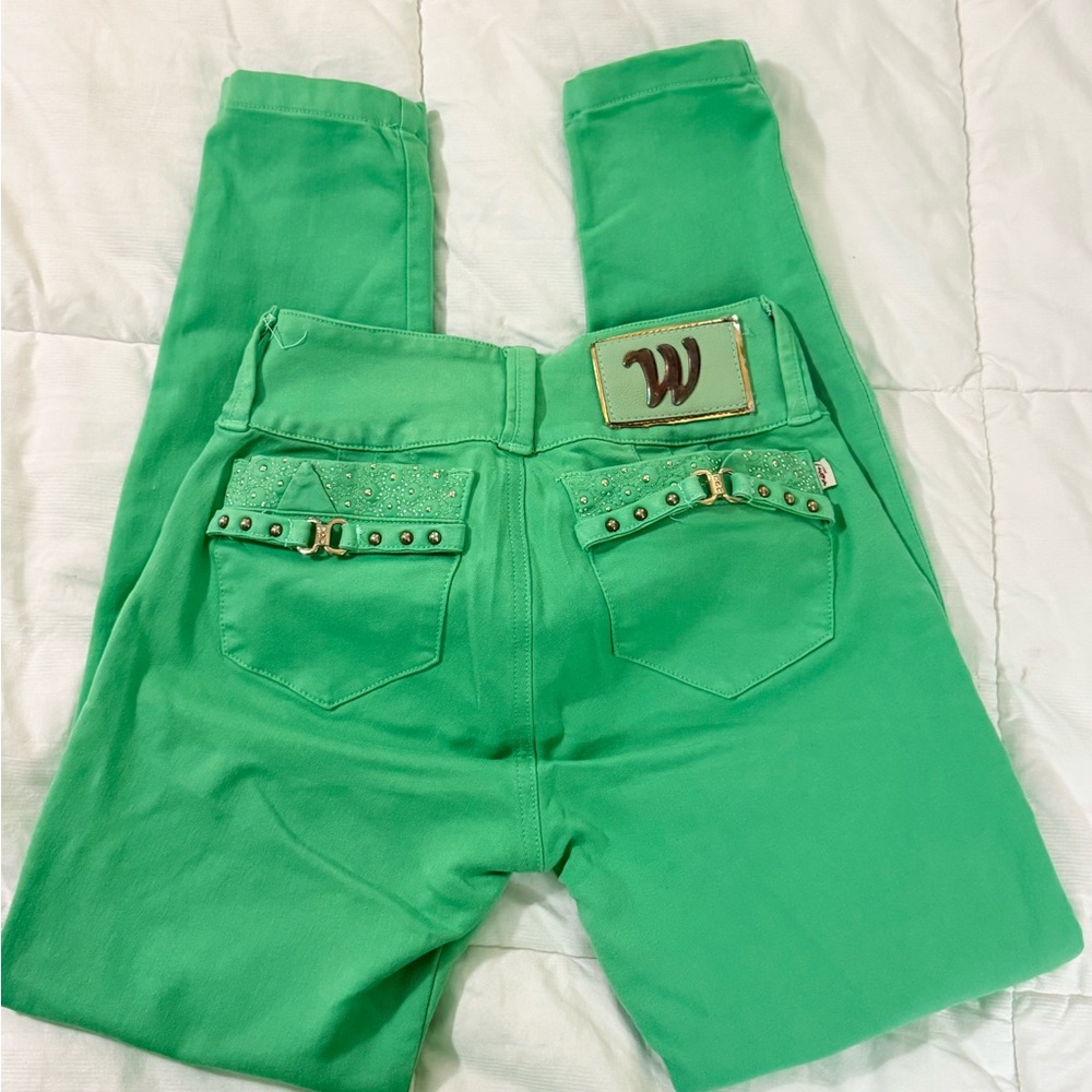 WOW JEANS COLOMBIANOS, Butt Lift Mid-Fit Rhinestone Push Up Jeans size 6